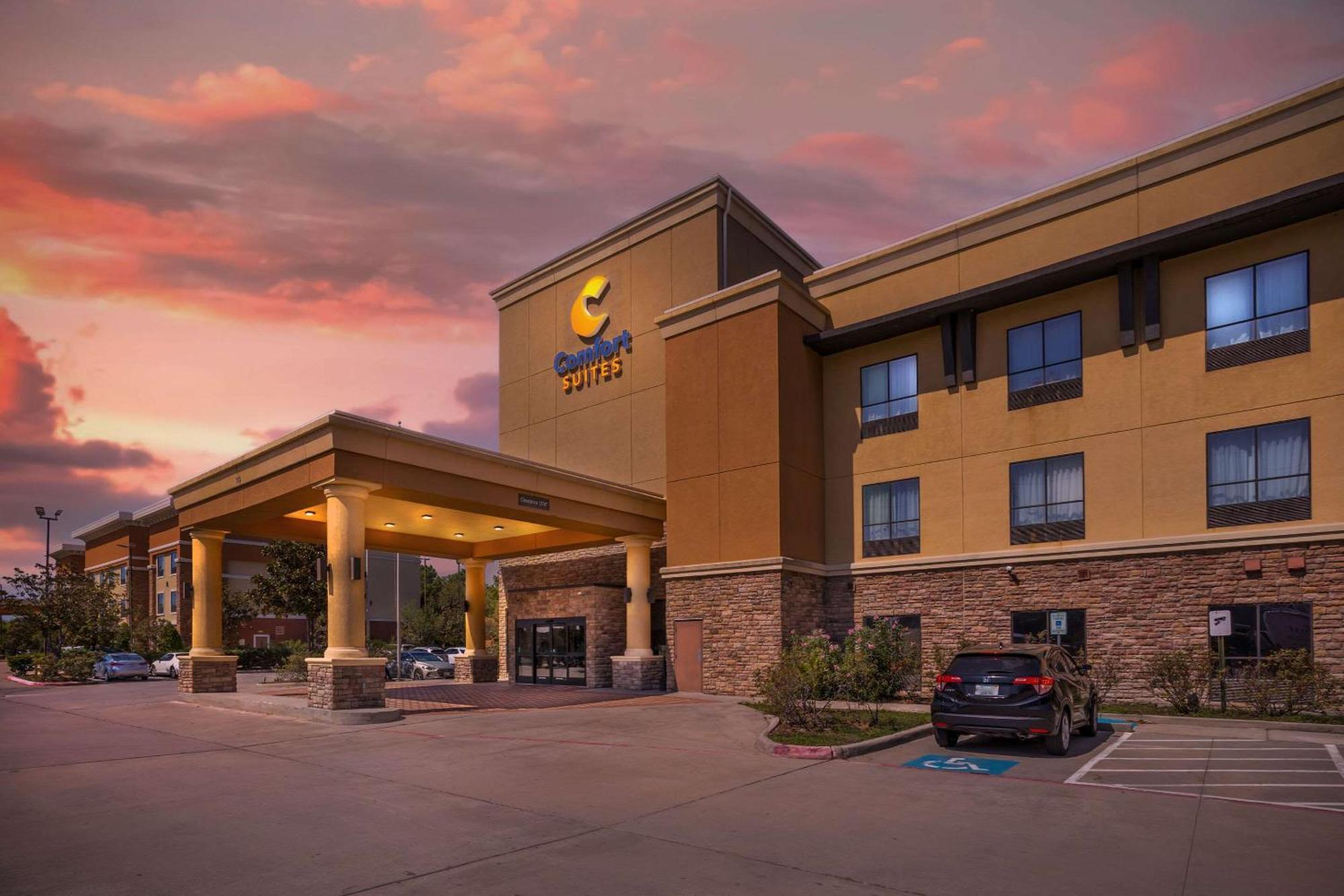 Comfort Suites Old Town Spring Exterior photo